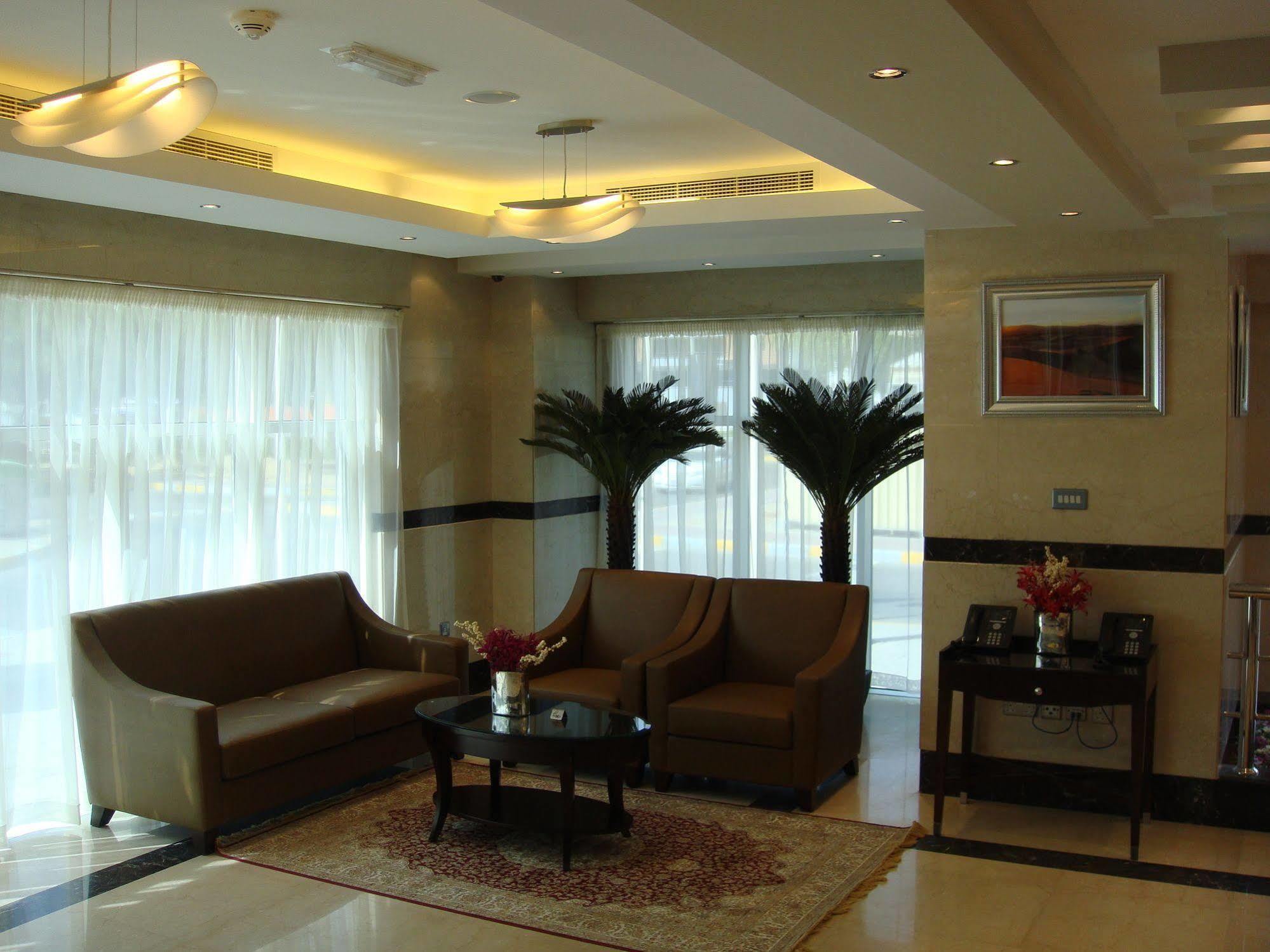 Paragon Hotel Apartments Abu Dhabi Exterior photo